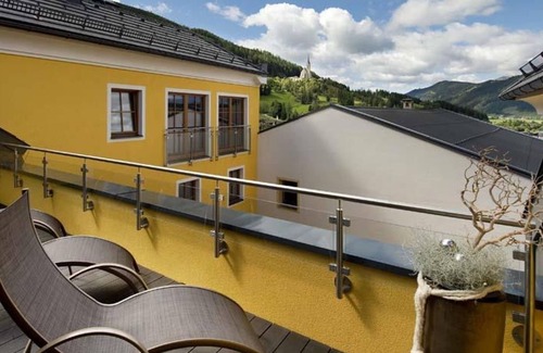 Tamsweg House | Familienzimmer mit Dusche, WC - Gambswirt