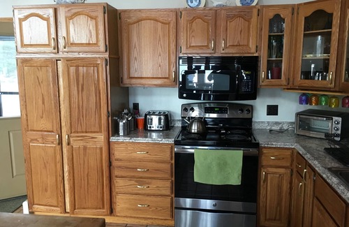 Harrison House | Families, Large Home-Sleeps18, Sandy Beach.