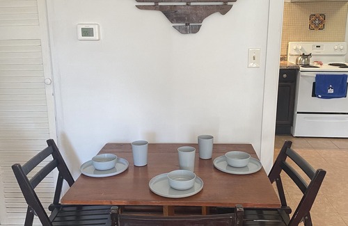 Ayden House | Family and pet friendly home near Greenville NC!3Br 2Ba 6 people better/hotels