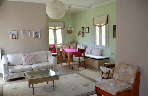 Passarona Apartment | Family and Relaxing House in a Village