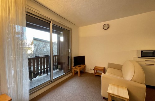 Le Sauze Apartment | Family apartment a stone's throw from the slopes