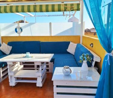 Los Montesinos House | Family Apartment in La Herrada near the Pink Lake