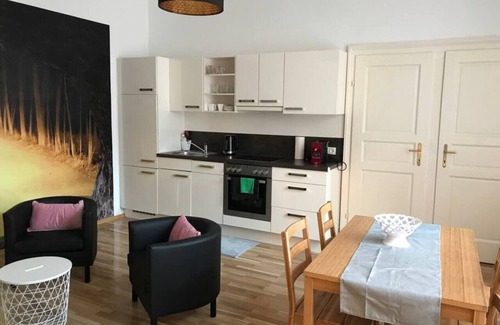 Yppenplatz Apartment | Family Apartment near Yppengasse