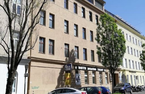 Yppenplatz Apartment | Family Apartment near Yppengasse