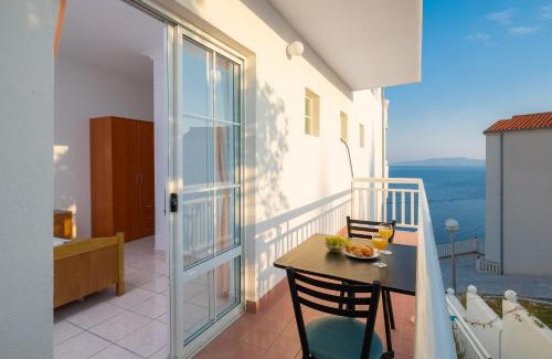 Mimice Hotel | Family Beach Rooms