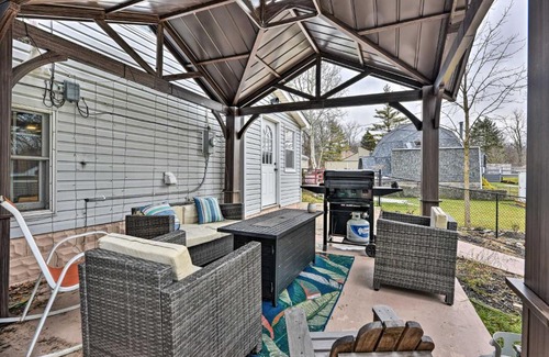 Williamsville House | Family Buffalo Vacation Rental with Yard!