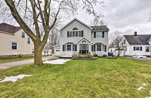 Williamsville House | Family Buffalo Vacation Rental with Yard!