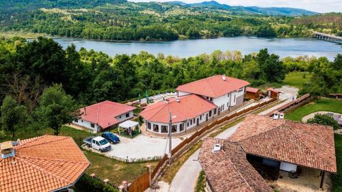 Elena Hotel | Family Complex KrisBo