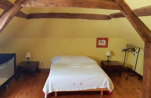 Saint-Clair-d'Arcey Cottage | Family Cottage 3 ears in the countryside