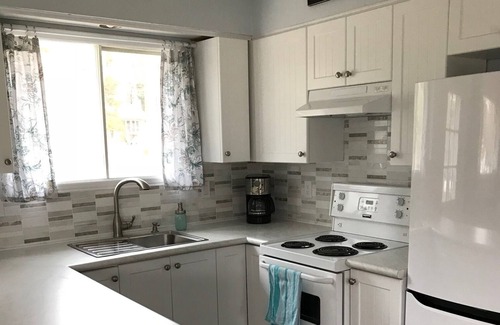Point Clark Cottage | Family Cottage for 2021
