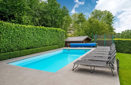 Hamoir Villa | Family Escape with Pool