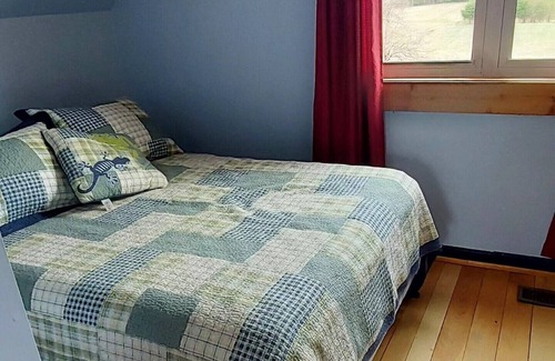 Bonnechere Valley Other | Family Farmstay Adventure – Rural Escape with Farm Fun & Space to Explore!