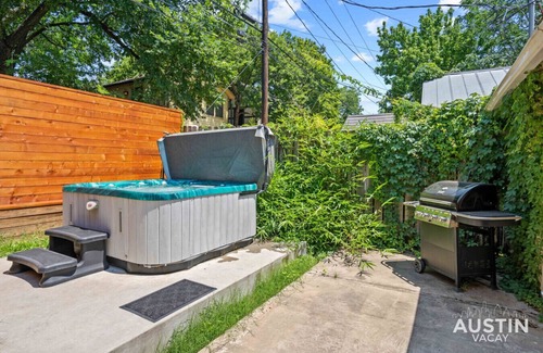 Greater South River City House | Family Favorite in SoCo - 2 Homes w Hot Tub, Grill & Free Parking - Pet-Friendly