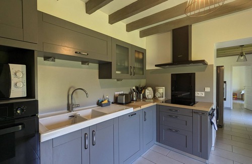 Pouligny-Notre-Dame Cottage | Family-Friendly Country Retreat with Garden, Near Leisure Base & Golf