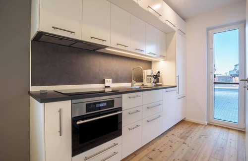 Spaden House | Family-friendly "Holiday Home Spaden" with Large Garden, Terrace and Wi-Fi