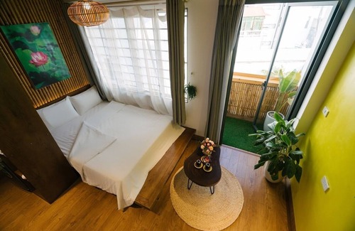 Truc Bach Hostel | Family/Friend room-Lake view,cozy w/2BR,❤️in City- The Autumn Homestay