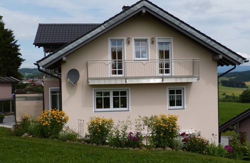 Laiflitz House | Family-friendly 4 * Holiday, Pets Allowed, N. Ground corn, Hiking