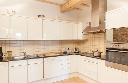 Janowice Wielkie House | Family-friendly holiday home with a large playroom and garden. Pet-friendly!