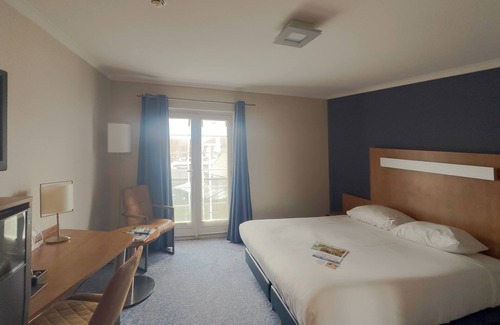 Made Hotel | Family-Friendly 2 Units in Made | Outdoor Fun & Local Dining Close By