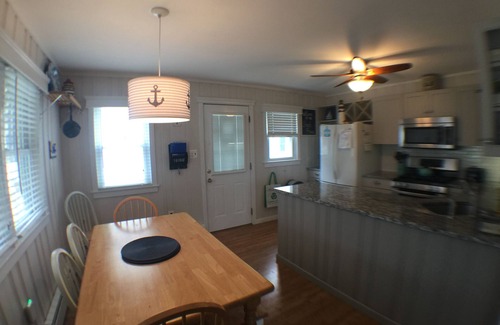 South Beach Haven House | >Family Friendly 3 bd 2 bth home S Beach Haven near beach and park