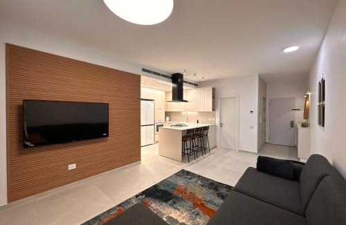 Rishon LeTsiyon Apartment | Family Friendly 3BR with Free Parking - in Rishon Letzion