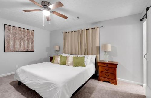 Powder Springs House | Family-Friendly 3BR Oasis in Powder Springs home