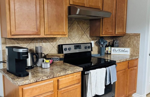 Keller House | Family-Friendly 4BR Home in Keller 9 Beds 2-Car Garage & Fenced Yard