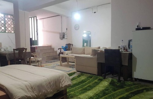 Nikaia Apartment | Family-friendly, 72sm Bedroom in Nikaia close to Metro St & Peiraeus Port