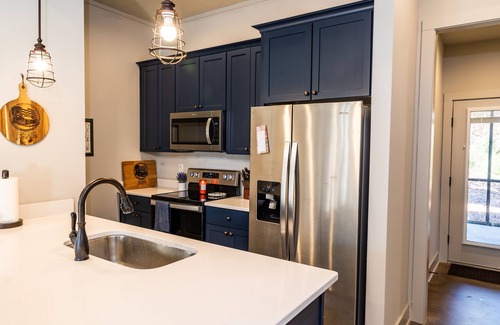 Tallassee House | Family Friendly Americana Living at Cabin America on Lake Martin