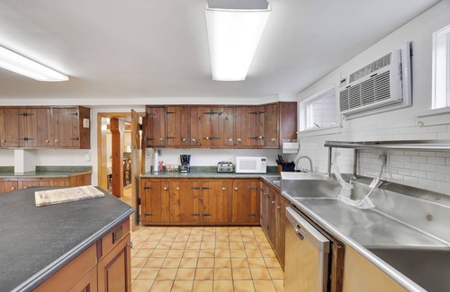 Honesdale Other | Family Friendly and great for reunions and groups.