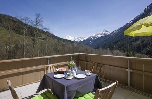 Tux Apartment | Family friendly apartment for 2-5 persons