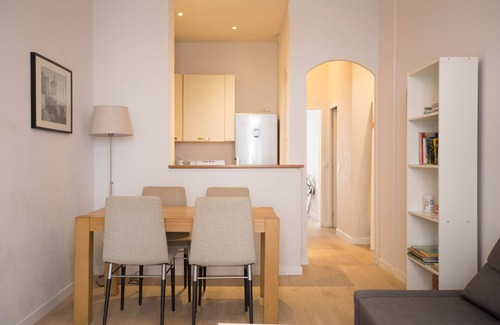 Vernier Apartment | Family-friendly apartment in an authentic neighborhood and its open market