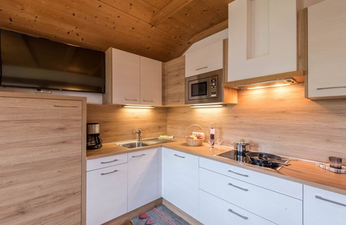 Lajen Apartment | Family-Friendly Apartment “Alpe Unterkehrhof” with Mountain View, Garden & Terrace