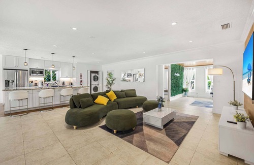 Biscayne Park House | Family-Friendly Biscayne Park Home W Private Pool