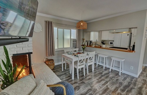 West Newport Apartment | Family-Friendly Beach Duplex
