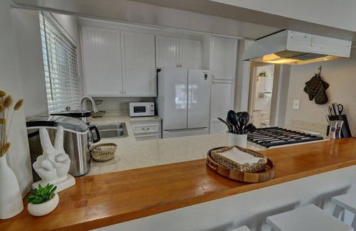 West Newport Apartment | Family-Friendly Beach Duplex