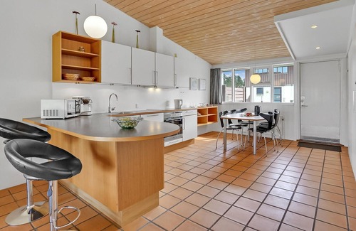 Gjern Apartment | Family friendly, bright cottage close to pretty nature.