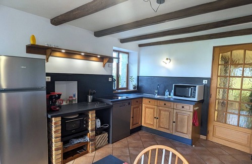 Saint-Germain Cottage | Family-friendly cottage with garden, wifi, baby gear, pet-friendly