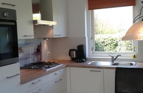Breezand House | Family-friendly, cozy holiday home near the beach