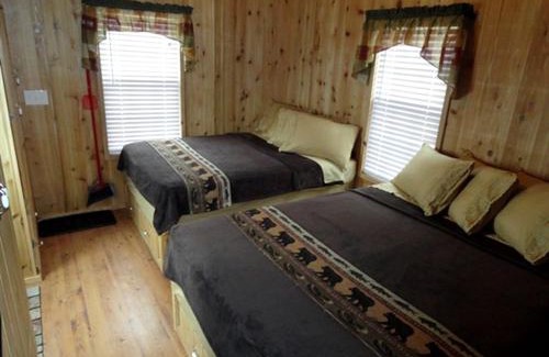 Sundance House | Family-Friendly Cabin Surrounded by Small Town Charm in Sundance, Wyoming