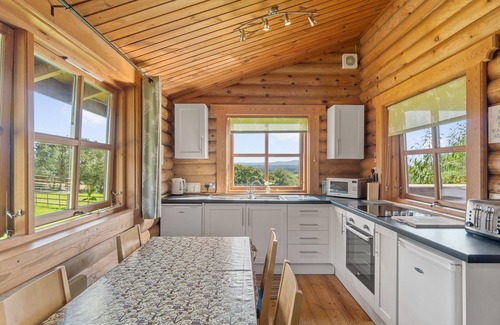 Highampton Cabin | Family-friendly, centrally placed for all parts of Devon, unspoilt countryside