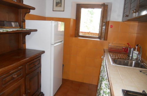 Castel Focognano House | Family-friendly Cottage in authentic stone style Swimmingpool Wine Relax Wif