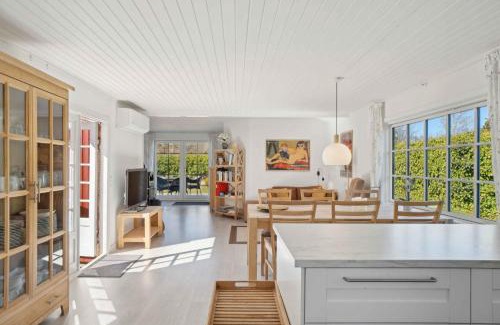 Vejby House | Family-Friendly Cottage, Secluded, 3 Terraces