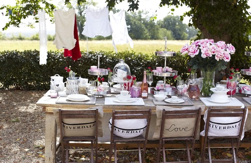 Montazeau House | Family friendly country house near Bergerac Bordeaux StEmillion jacuzzi pool