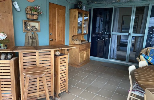 Windeyer House | Family friendly eco-farm stay in a secluded valley.