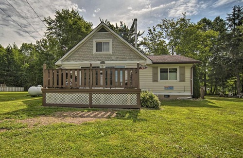 Pymatuning Central House | Family-Friendly Espyville Cottage Near Lake!