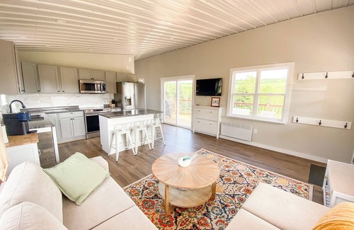Found Mills Cottage | Family friendly & full of amenities, close to PEIs beach & golf destinations.