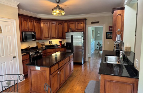 Farmington House | Family Friendly Gameday weekend in Watkinsville!