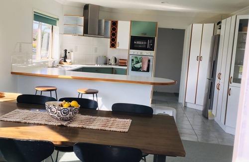 Papamoa Beach House | Family Friendly Home Away from Home