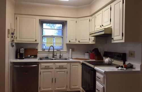 Dodds Addition House | Family friendly home, Walk to beach and town